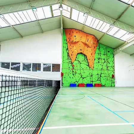 מלון Raj Sportovni A Rekreacni Branzez Kněžmost