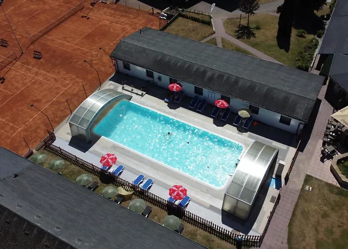 Hotel Raj Sportovni A Rekreacni Branzez