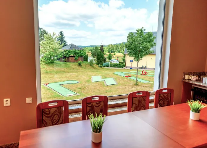 Raj Sportovni A Rekreacni Branzez Hotel Kněžmost