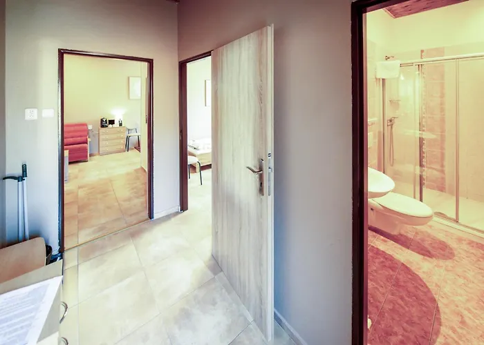 Raj Sportovni A Rekreacni Branzez Hotel Kněžmost