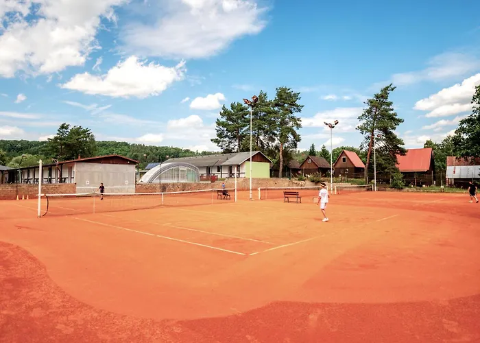 Hotel Raj Sportovni A Rekreacni Branzez