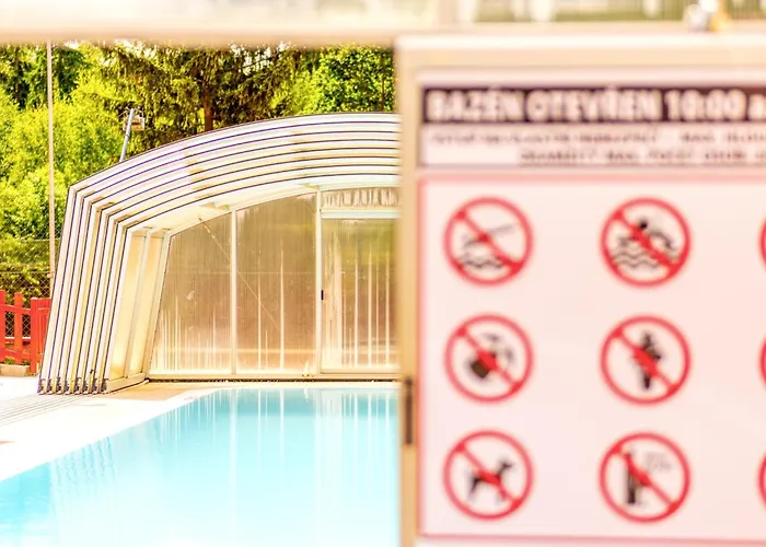 Raj Sportovni A Rekreacni Branzez Hotel
