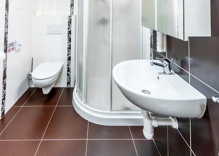 Raj Sportovni A Rekreacni Branzez Hotel